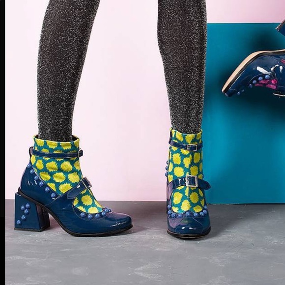 SAZ Lolita booties - Picture 1 of 8